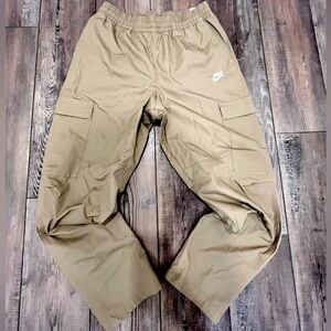 Brand New Nike Cargos. (size small)